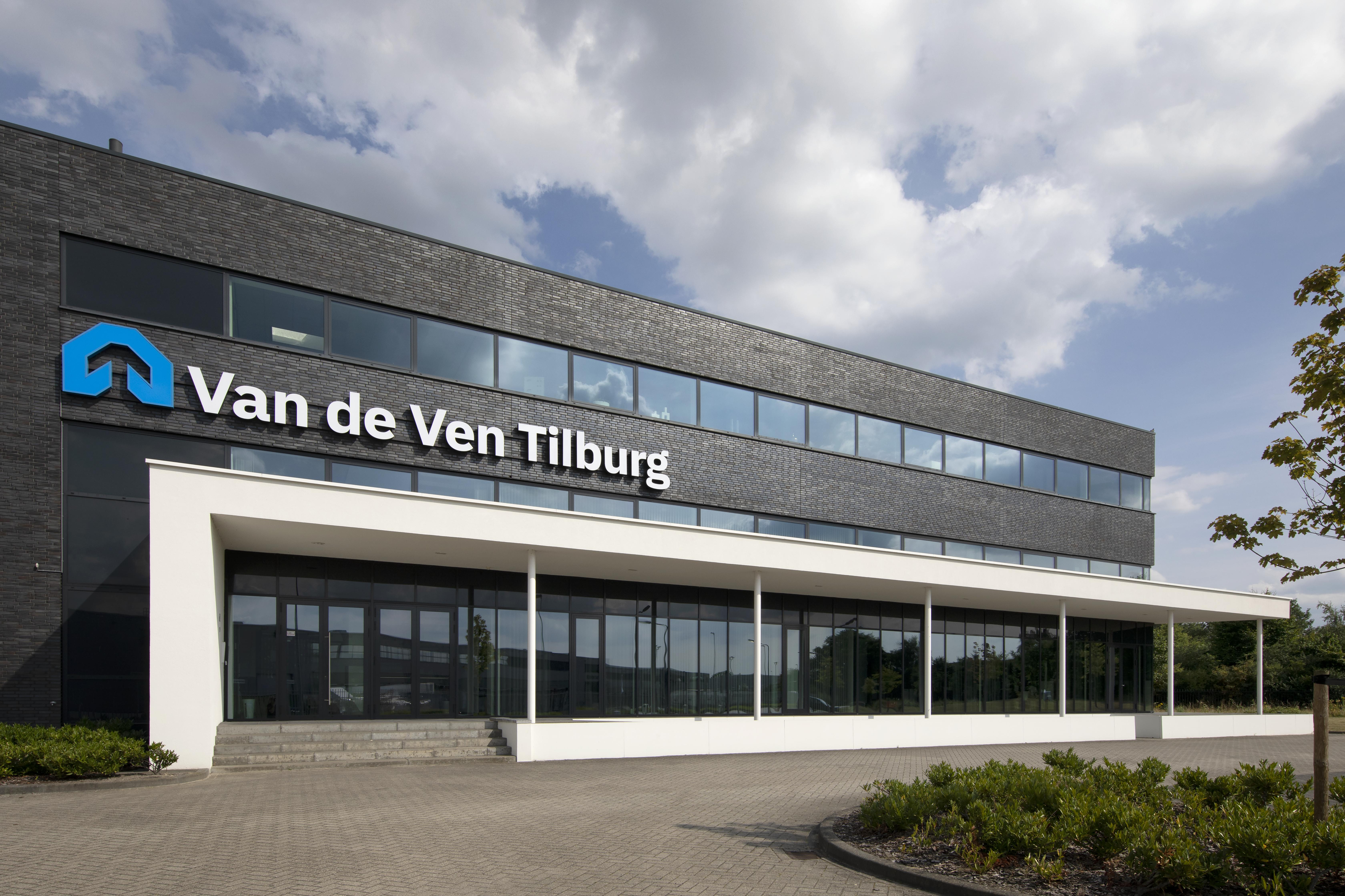 kantoor van de ven (03).jpg